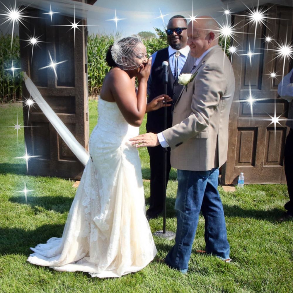 Meet your Posher, Pamela